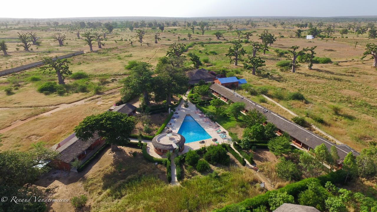Baobab Soleil Hotel Sindia Exterior photo
